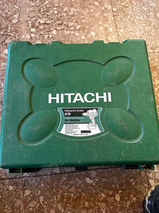 Taladro Hitachi 18v + Radial + 3 Baterías + cargad