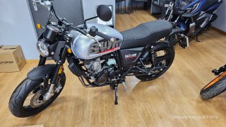 SWM Outlaw 125cc Naked