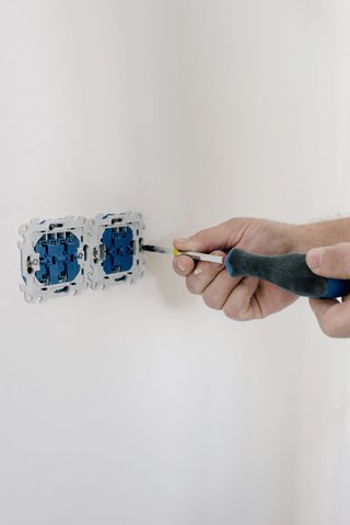 MANITAS A DOMICILIO | REPARACIONES y REFORMAS