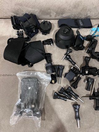 GoPro Hero 5 Black + Accesorios