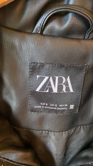 Chaleco efecto piel Zara negro