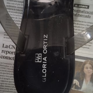 Sandalias Gloria Ortiz negras y plateadas