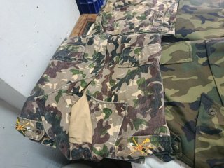 Trajes militares camuflaje