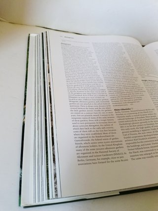 The Oxford companion to the Garden