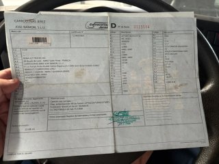 Camion Renault D 12 de 12.000 kg tara 6335 kg.