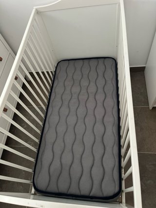 Cuna SMÅGÖRA IKEA + colchón