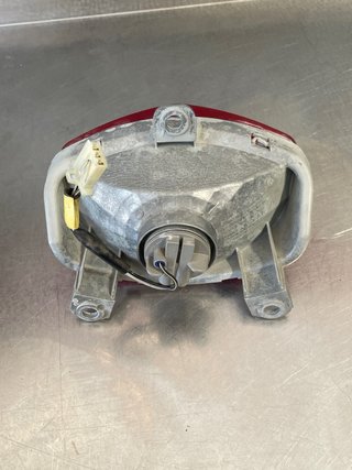Faro trasero Hyosung gt250r 2009 inyeccion
