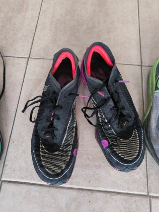 Nike Vaporfly Next 2 y 4