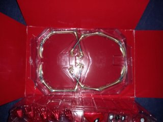 Hot Toys Iron Spider Figura Coleccionable