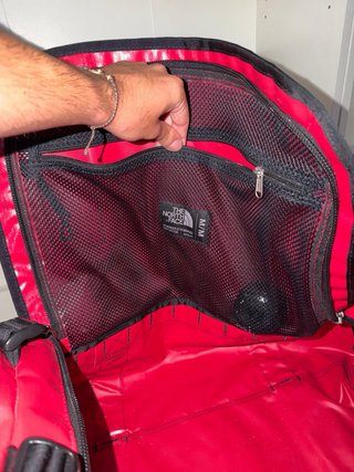 Bolsa The North Face Base Camp Duffel M Roja