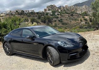 Porsche Panamera 2019