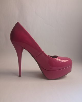 Zapatos de tacón alto rosa