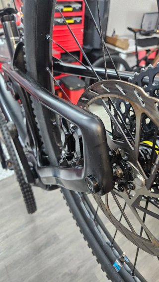 Mondraker Crafty Carbon XR