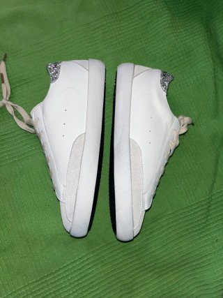 Golden Goose Superstar Sneakers Blancas y Plateada