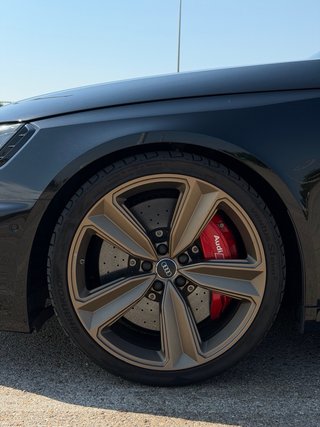 Audi RS4 2021