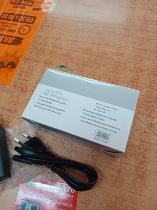 CARGADOR COMPATIBLE PARA PSP SIN USAR