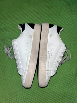 Golden Goose Superstar Blanco y Dorado
