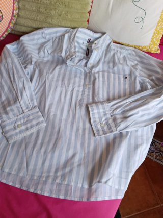 Camisa Tommy Hilfiger Rayas Azul y Blanco