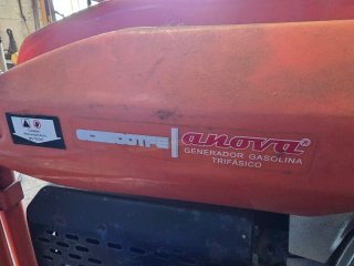 Generador Anova GC5500TFE Trifásico