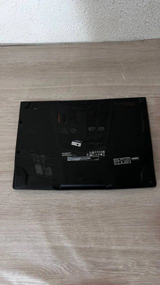 Portátil MSI i7 RTX 3060 40GB RAM 1 Tb 144hz
