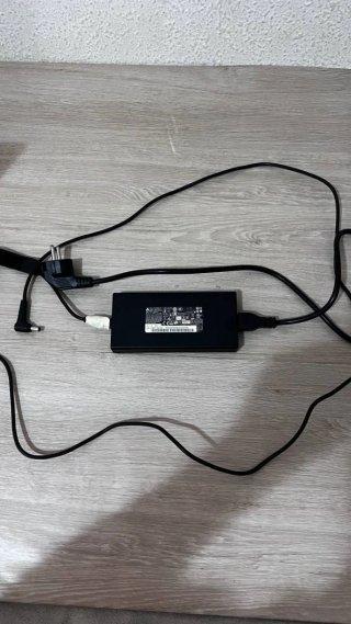 Portátil MSI i7 RTX 3060 40GB RAM 1 Tb 144hz
