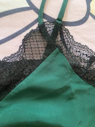 Camiseta tirantes encaje Pimkie verde S