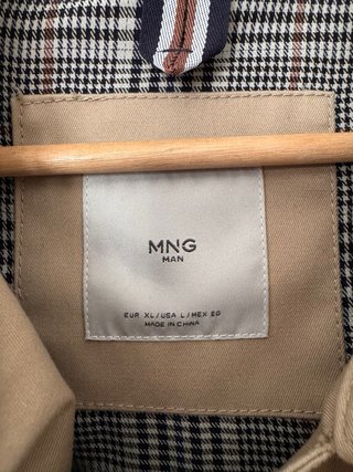 Trench Mango Beige Hombre