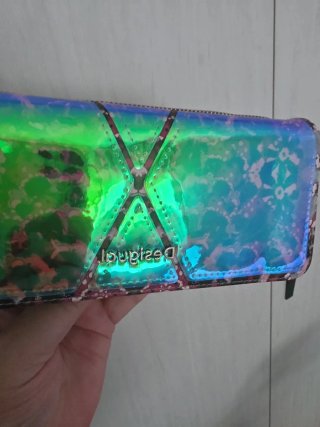 Cartera Desigual Holográfica