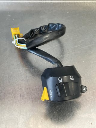 Piña Izquierda Hyosung GT250R Inyección