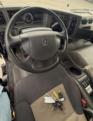 renault premiun 430 dci plataforma elevadora 8