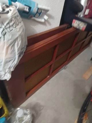 2 Puertas de madera con cristal