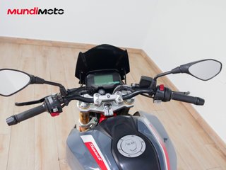 BMW G 310 R