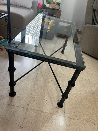 Mesa de centro cristal y metal negro