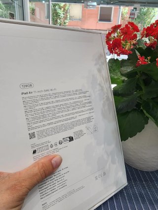 iPad Air 128GB Wi-Fi Azul