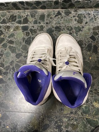 Jordan 5 Concord Morado Blanco