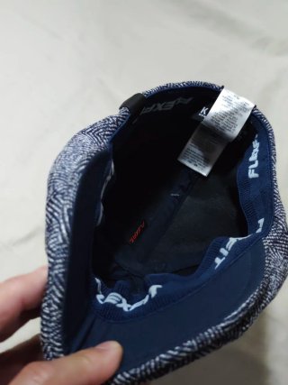 Gorra Kagool Gris y Blanca