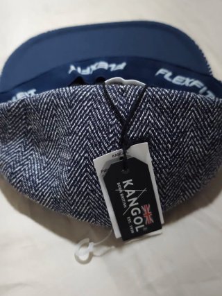 Gorra Kagool Gris y Blanca