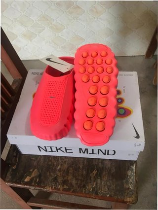 Nike Mind 001 Rojo Solar EU 42