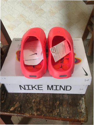 Nike Mind 001 Rojo Solar EU 42