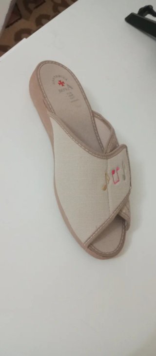 Zapatillas DONA A diseño musical