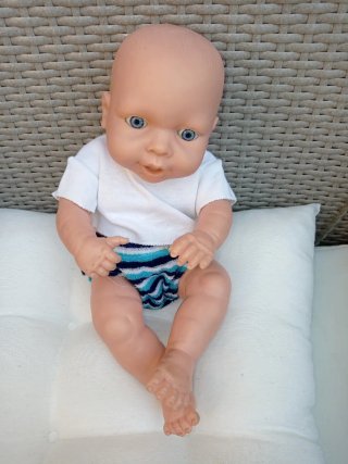Muñeco bebé antiguo.