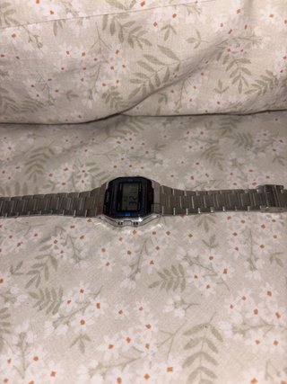 Reloj Casio Digital Plata Negro