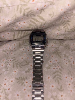 Reloj Casio Digital Plata Negro