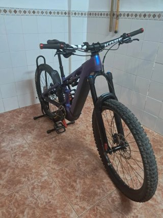 Bicicleta Montaña Eléctrica Morada talla S