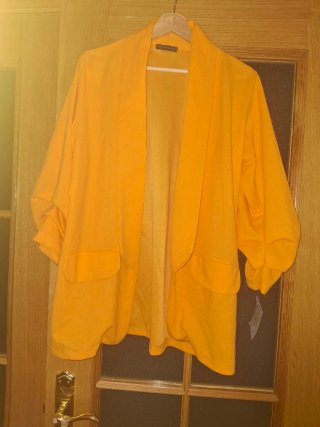 Americana color mostaza
