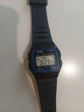 Reloj Casio F-91W negro
