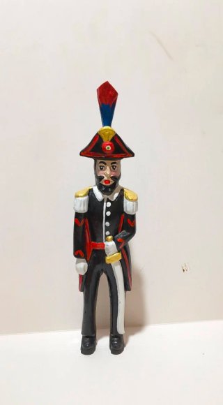 Carabiniere in legno dipinto a mano cm.27
