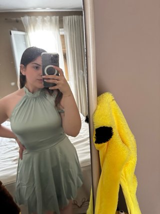 Vestido verde satinado halter