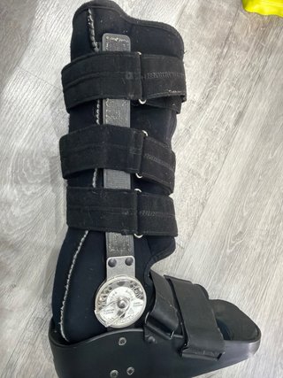 Bota Ortopédica DonJoy Negra