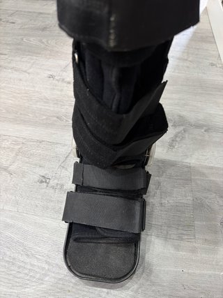 Bota Ortopédica DonJoy Negra